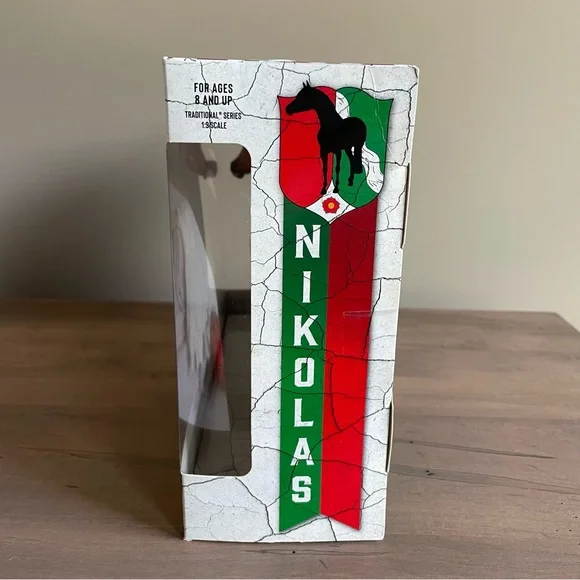 BREYERFEST - Nikolas 2022 Celebration Horse - #711506 - Picture 8 of 10